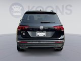 Used 2021 Volkswagen Tiguan SE image 5