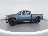 Used 2008 GMC Sierra 2500 SLE w/ Z71 Off-Road Package image 6