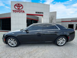 Used 2016 Chrysler 300 Limited image 4