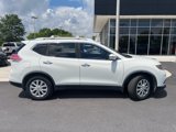 Used 2016 Nissan Rogue S w/ Appearance Package image 3