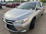 Used 2015 Toyota Camry LE image 3