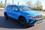 Used 2023 Volkswagen Taos SE w/ Panoramic Sunroof Package image 2
