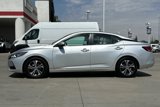 Used 2021 Nissan Sentra SV image 3