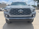 Used 2021 Toyota Tacoma TRD Off-Road image 2