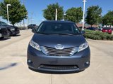 Used 2017 Toyota Sienna XLE image 2