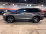 Used 2019 Toyota Highlander AWD V6 image 6