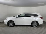 Used 2020 Mitsubishi Outlander GT image 3