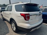 Used 2016 Ford Explorer XLT w/ Equipment Group 202A image 4