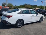 Used 2024 Hyundai Elantra SEL image 4