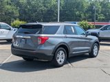 Used 2022 Ford Explorer XLT image 3