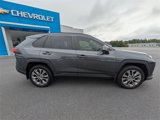 Used 2023 Toyota RAV4 XLE Premium image 3