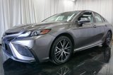 Used 2024 Toyota Camry SE image 4