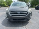 Used 2017 Ford Escape SE w/ Equipment Group 201A image 3