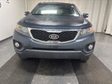Used 2011 Kia Sorento LX w/ Convenience Pkg image 2