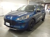 Used 2020 Ford Escape SE Sport image 2