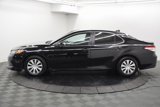 Used 2018 Toyota Camry LE image 4