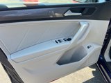 Certified 2022 Volkswagen Tiguan SE image 4