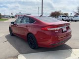 Used 2017 Ford Fusion SE w/ Fusion SE Technology Package image 3