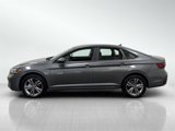 Used 2024 Volkswagen Jetta SE image 3