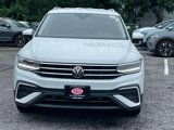 Certified 2022 Volkswagen Tiguan SE image 2