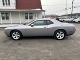 Used 2014 Dodge Challenger SXT image 4