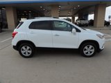 Used 2018 Chevrolet Trax LT w/ LT Convenience Package image 2