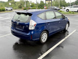 Used 2013 Toyota Prius V Five image 4