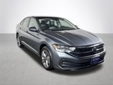 Used 2024 Volkswagen Jetta SE image 3