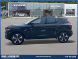 Used 2025 Volvo XC40 B5 Plus w/ Protection Package Premier image 4