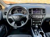 Used 2019 Nissan Pathfinder S image 3