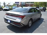 New 2025 Hyundai Elantra SE image 5