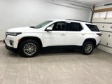 Used 2023 Chevrolet Traverse LT image 2