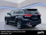 Used 2017 Toyota Highlander Limited Platinum image 3