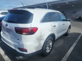Used 2020 Kia Sorento LX w/ LX I4 Convenience Package image 2