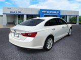 Used 2017 Chevrolet Malibu LT w/ Leather Package image 5