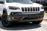 Used 2019 Jeep Cherokee Trailhawk image 3