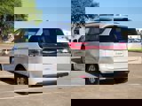 Used 2021 Chrysler Pacifica Touring-L image 4