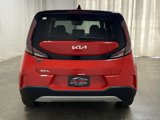 Used 2023 Kia Soul LX w/ LX Technology Package image 4