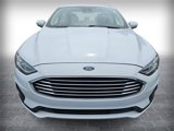 Used 2020 Ford Fusion SE image 2
