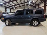 Used 2007 Jeep Commander Sport image 4