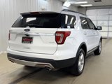 Used 2017 Ford Explorer XLT image 5
