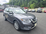 Used 2019 Nissan Rogue S image 2