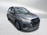 Used 2021 Nissan Kicks SV image 3