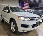 Used 2014 Volkswagen Touareg VR6 image 3
