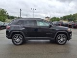 Used 2019 Jeep Compass Latitude w/ Popular Equipment Group image 3