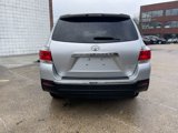 Used 2012 Toyota Highlander 4WD image 5