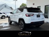 Used 2022 Jeep Compass Limited image 3