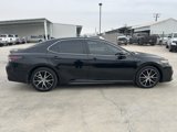 Used 2023 Toyota Camry SE image 6