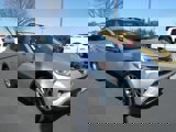 Used 2017 Toyota RAV4 Limited image 2