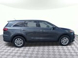 Used 2020 Kia Sorento LX image 2